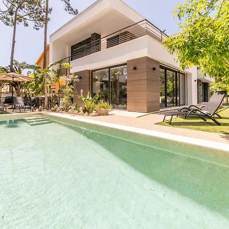 Aroeira Village Villa *